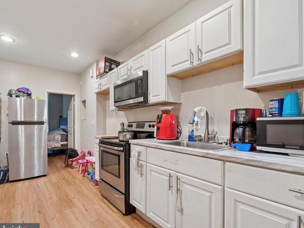 7018 Woodland Avenue, Philadelphia PA 19142
