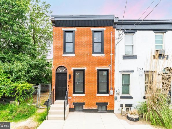 2433 W Seybert Street, Philadelphia PA 19121