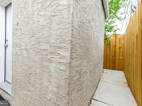 2433 W Seybert Street, Philadelphia PA 19121