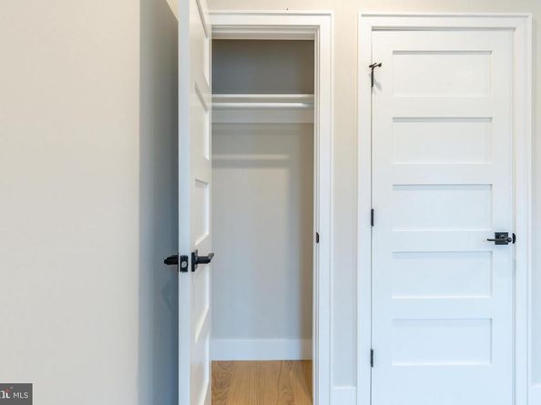 2433 W Seybert Street, Philadelphia PA 19121