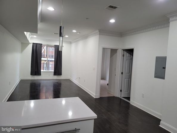 1219 Noble Street, Philadelphia PA 19123