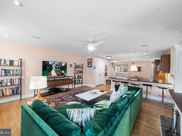 1023 Clinton Street 306, Philadelphia PA 19107