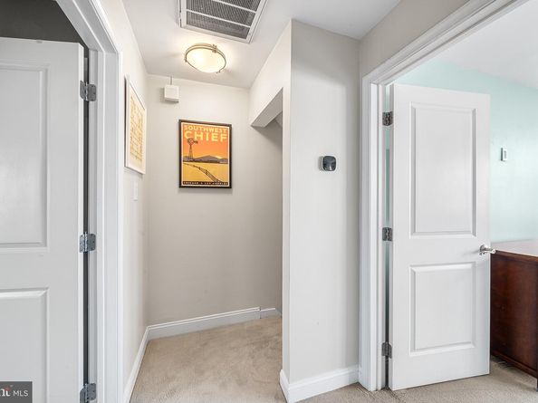 1023 Clinton Street 306, Philadelphia PA 19107