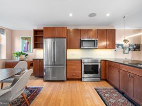 1023 Clinton Street 306, Philadelphia PA 19107