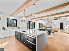 627 Hine Street SE, Vienna VA 22180