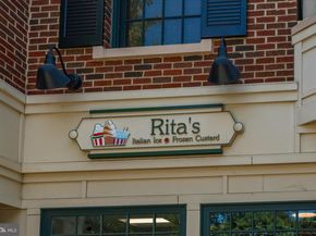 627 Hine Street SE, Vienna VA 22180