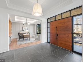 627 Hine Street SE, Vienna VA 22180