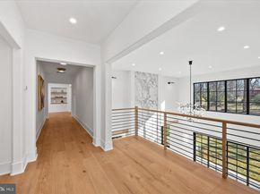 627 Hine Street SE, Vienna VA 22180