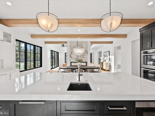 627 Hine Street SE, Vienna VA 22180