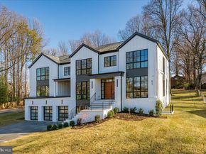 627 Hine Street SE, Vienna VA 22180