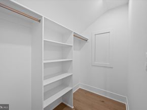 627 Hine Street SE, Vienna VA 22180