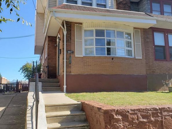 6831 Oakley Street, Philadelphia PA 19111