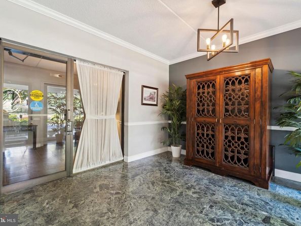 432 Montgomery Avenue 401, Haverford PA 19041