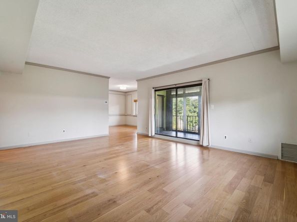 432 Montgomery Avenue 401, Haverford PA 19041