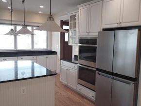 900 28TH Street S, Arlington VA 22202