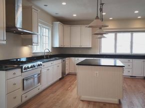 900 28TH Street S, Arlington VA 22202