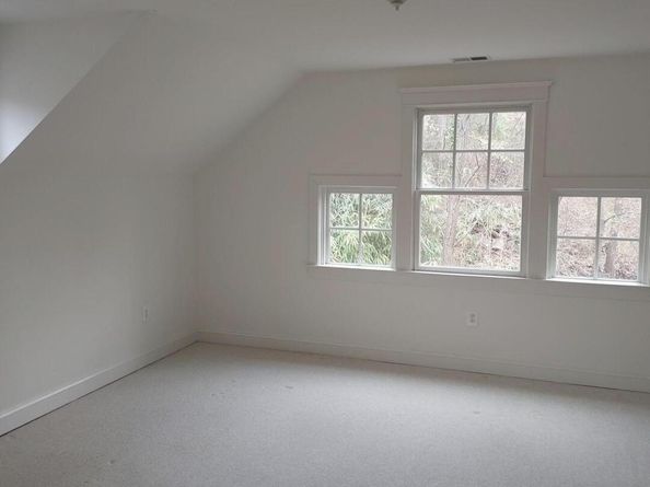 900 28TH Street S, Arlington VA 22202