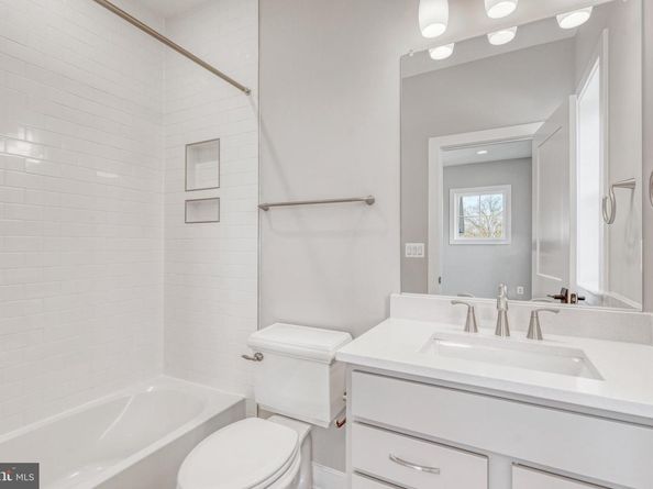 6607 29TH Street N, Arlington VA 22213