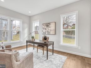 6607 29TH Street N, Arlington VA 22213