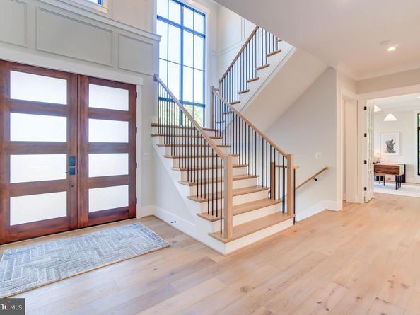 1806 Dumbarton Street, Mclean VA 22101