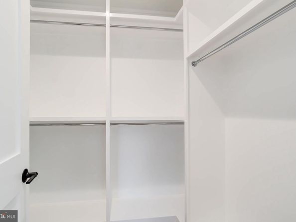 1806 Dumbarton Street, Mclean VA 22101