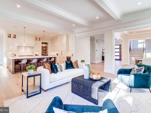 1806 Dumbarton Street, Mclean VA 22101