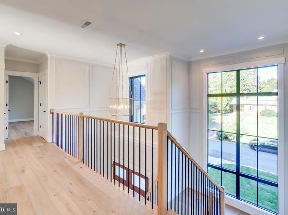 1806 Dumbarton Street, Mclean VA 22101