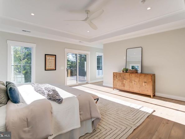 1806 Dumbarton Street, Mclean VA 22101