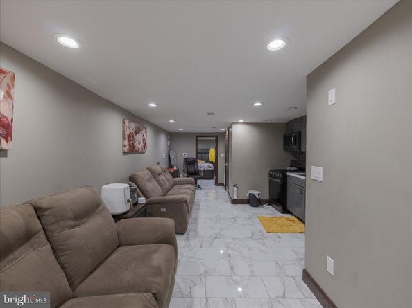 2223 S 20TH Street, Philadelphia PA 19145