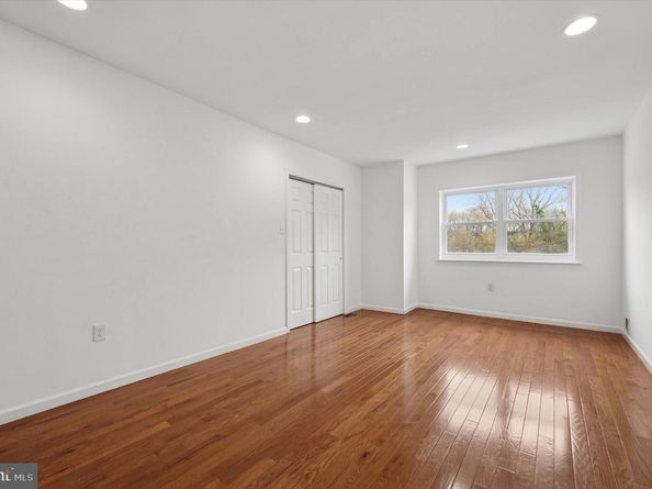 6826 Cobbs Creek Parkway, Philadelphia PA 19142