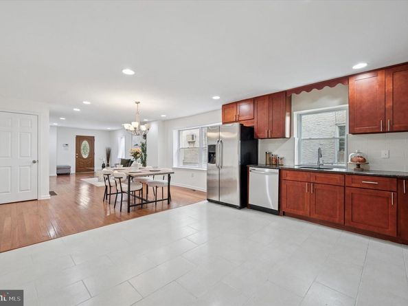 6826 Cobbs Creek Parkway, Philadelphia PA 19142