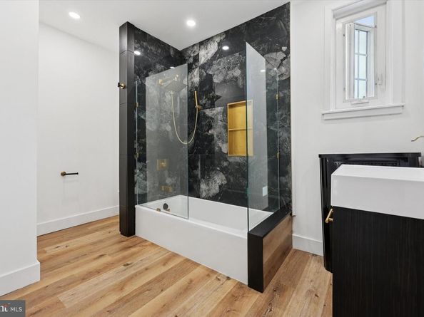123 Ripka Street, Philadelphia PA 19127