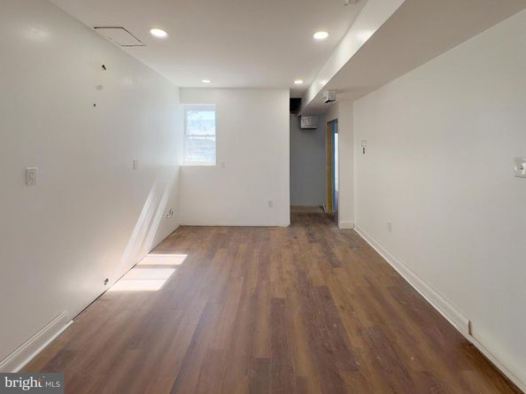 2812 W Susquehanna Avenue, Philadelphia PA 19121