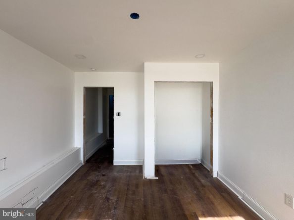 2812 W Susquehanna Avenue, Philadelphia PA 19121