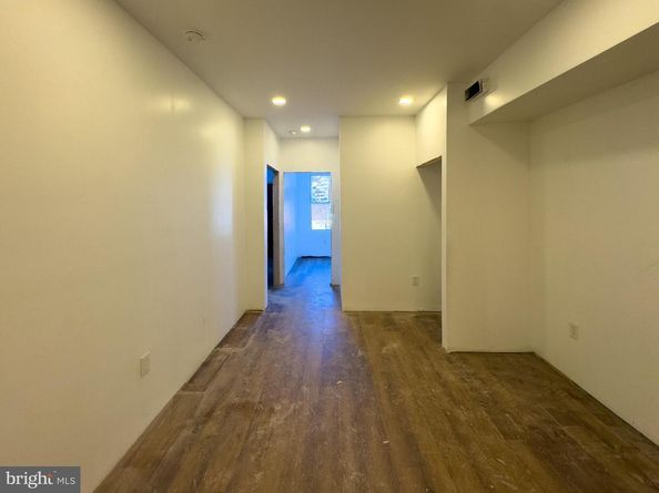 2812 W Susquehanna Avenue, Philadelphia PA 19121