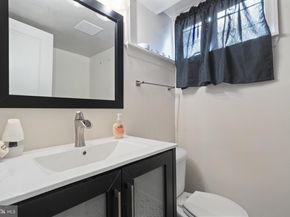 2211 32nd Place SE, Washington DC 20020