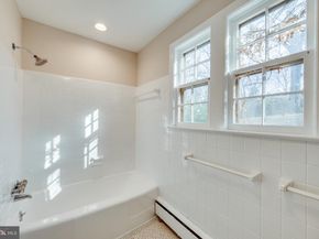 4740 34TH Street N, Arlington VA 22207