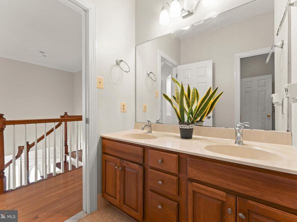 925 Park Avenue, Newtown PA 18940