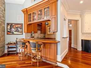 1045 Waverly Road, Gladwyne PA 19035