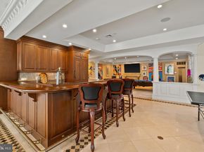1045 Waverly Road, Gladwyne PA 19035