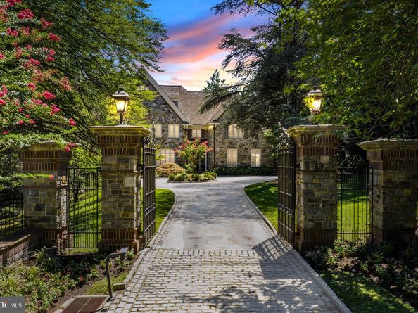 1045 Waverly Road, Gladwyne PA 19035