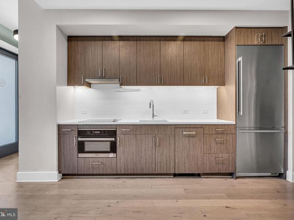 1211 Van Street SE TH1F, Washington DC 20003
