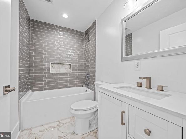 308 Fountain Street, Philadelphia PA 19128