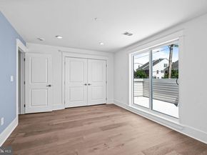 308 Fountain Street, Philadelphia PA 19128