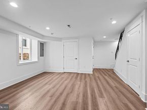 308 Fountain Street, Philadelphia PA 19128