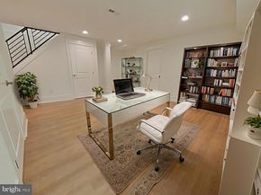 308 Fountain Street, Philadelphia PA 19128