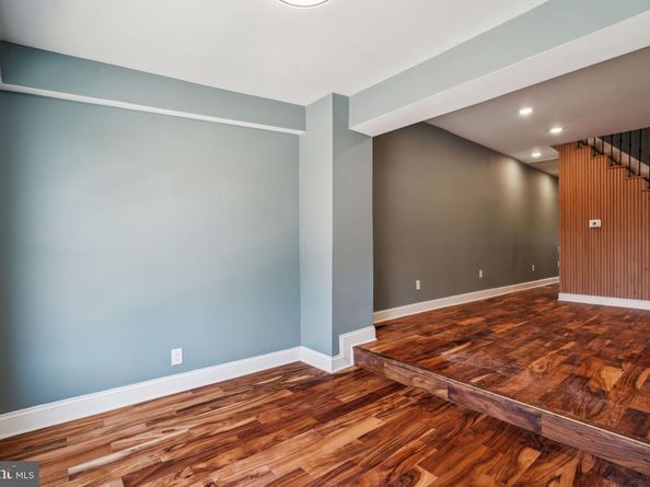 1125 S 55TH Street, Philadelphia PA 19143
