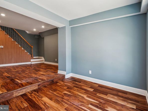 1125 S 55TH Street, Philadelphia PA 19143