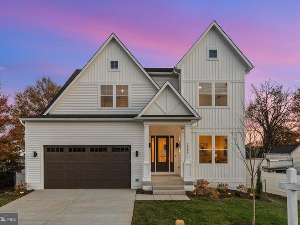 7505 Magarity Road, Falls Church VA 22043