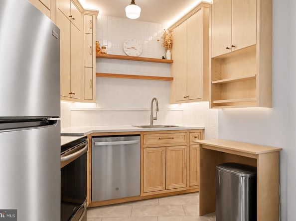 2100 19TH Street NW 706, Washington DC 20009